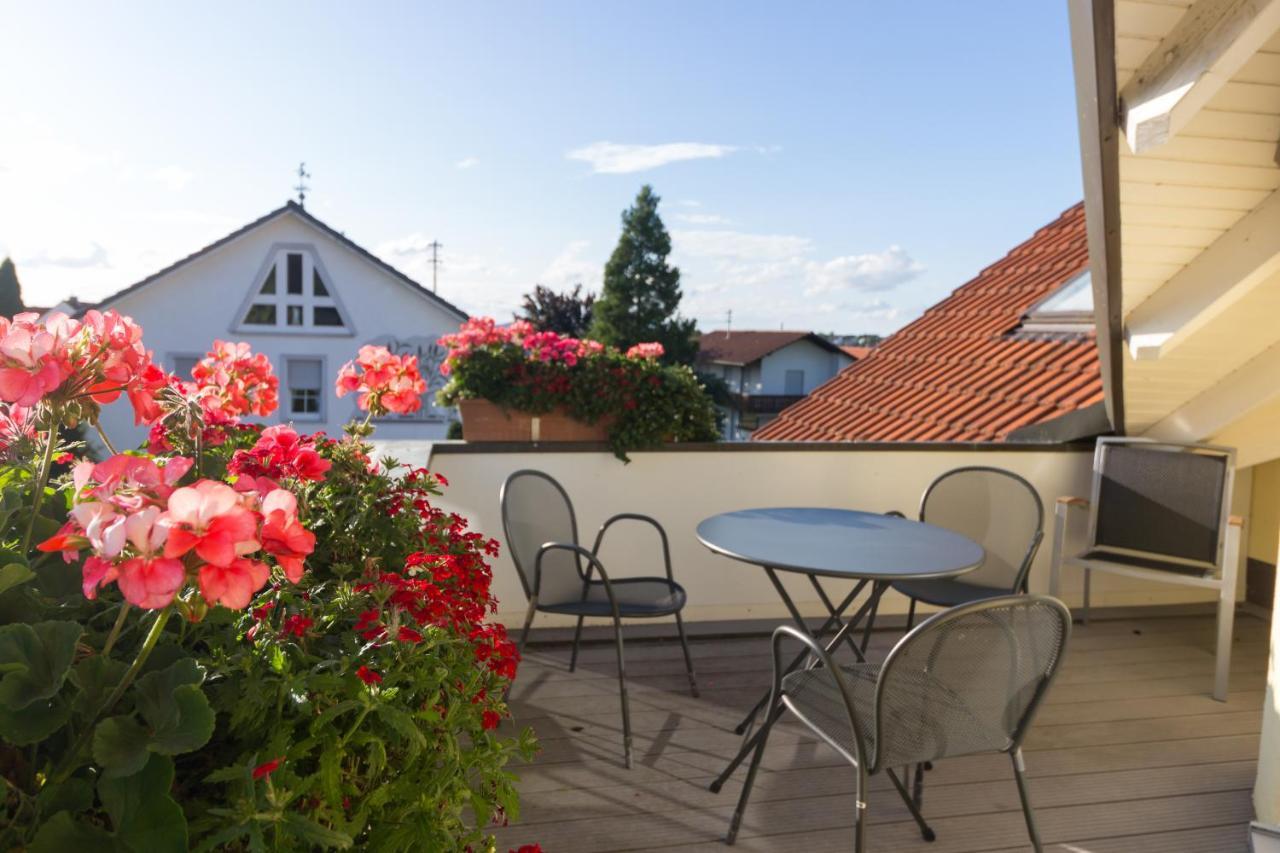 Gaestehaus Burgblick Bisingen エクステリア 写真